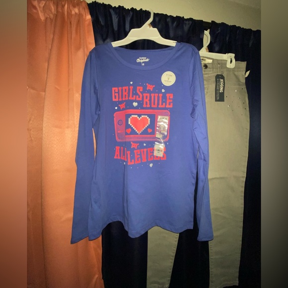 New matching outfit - Picture 2 of 4